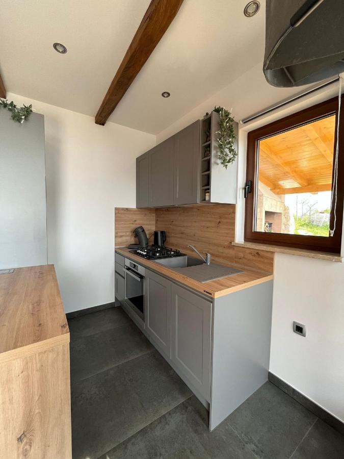 Apartman Sara S Pogledom Na More Ловран Экстерьер фото